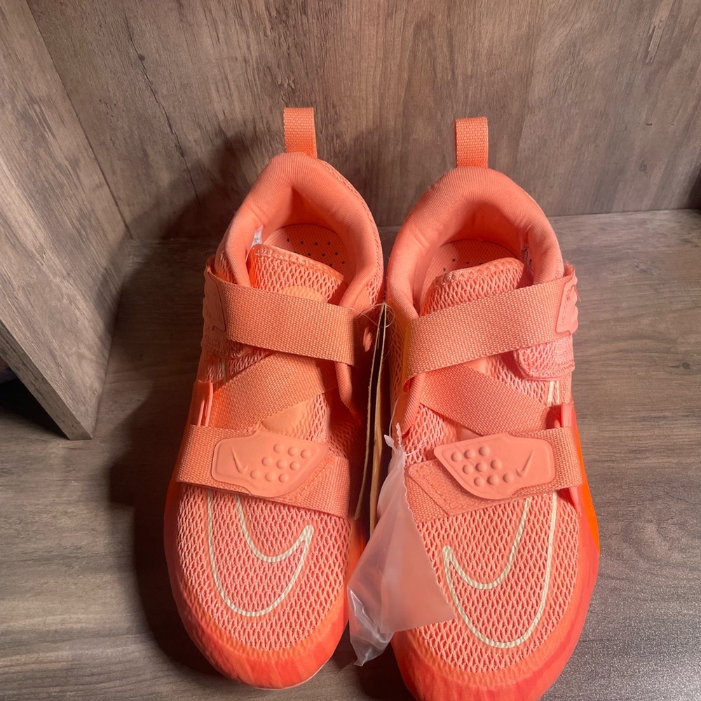 Nike Coral Superrep Cycling Shoes Women’s size 8